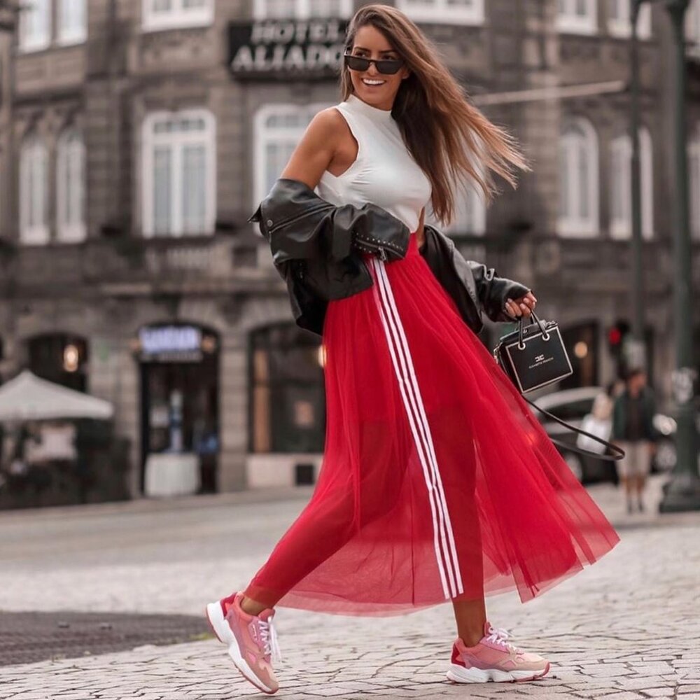 💥HOT ITEM!💥ADIDAS Edgy Chic Pleated Tulle Midi Skirt in Bright Red - Picture 2 of 14